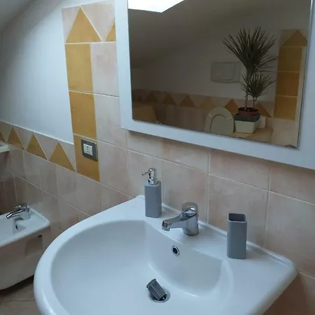 Apartment Romantica Mansarda